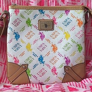 US POLO ASSOCIATION CROSSBODY PURSE. MULTICOLOR WITH TAN ACCENTS